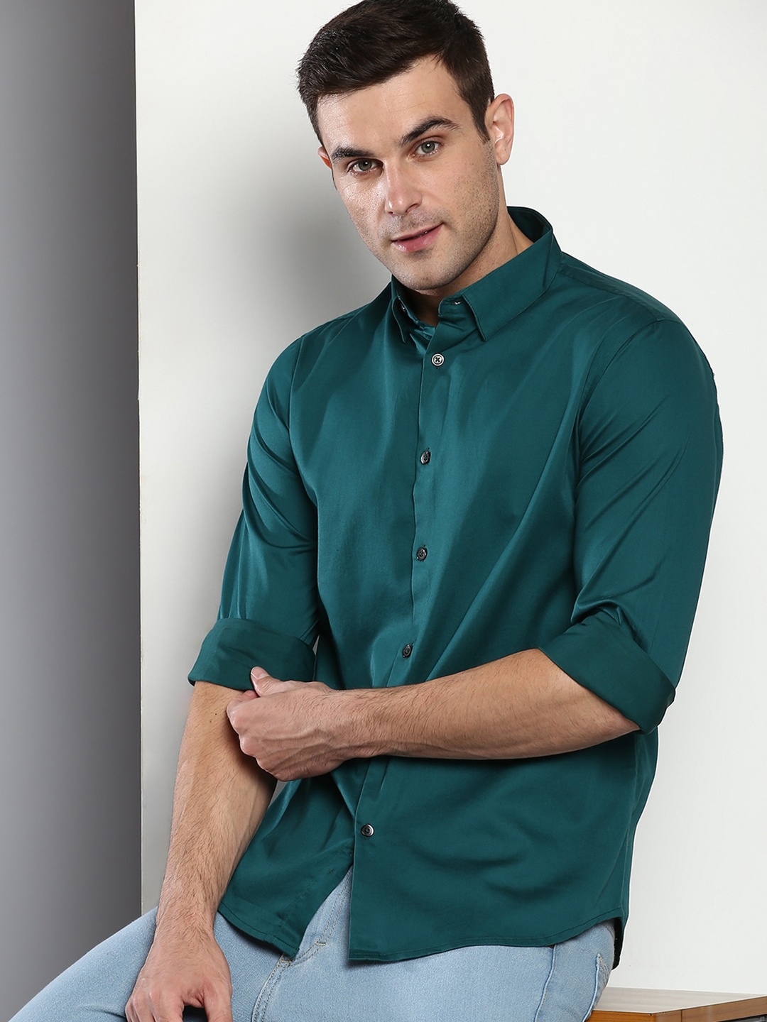 

Dennis Lingo Men Green Slim Fit Casual Shirt