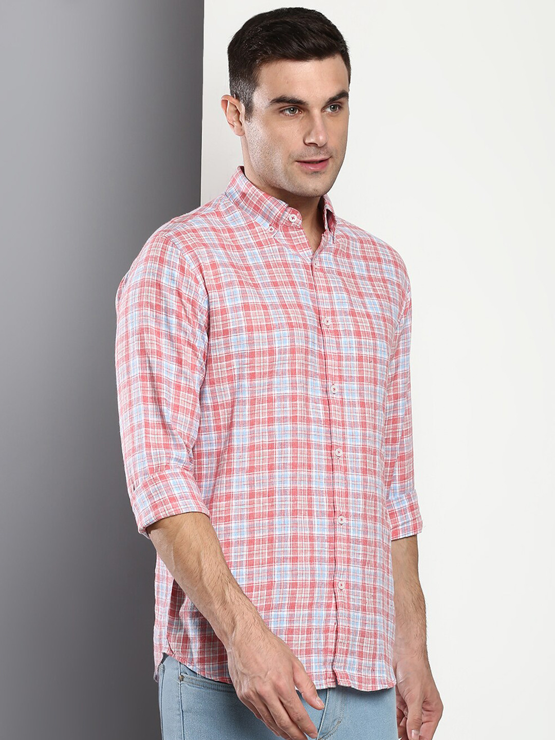 

Dennis Lingo Men Red Slim Fit Checked Casual Shirt