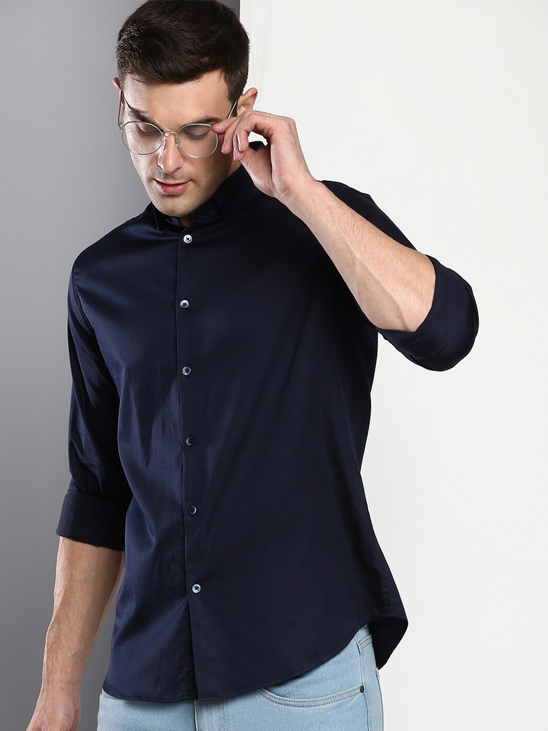 

Dennis Lingo Men Navy Blue Slim Fit Casual Shirt