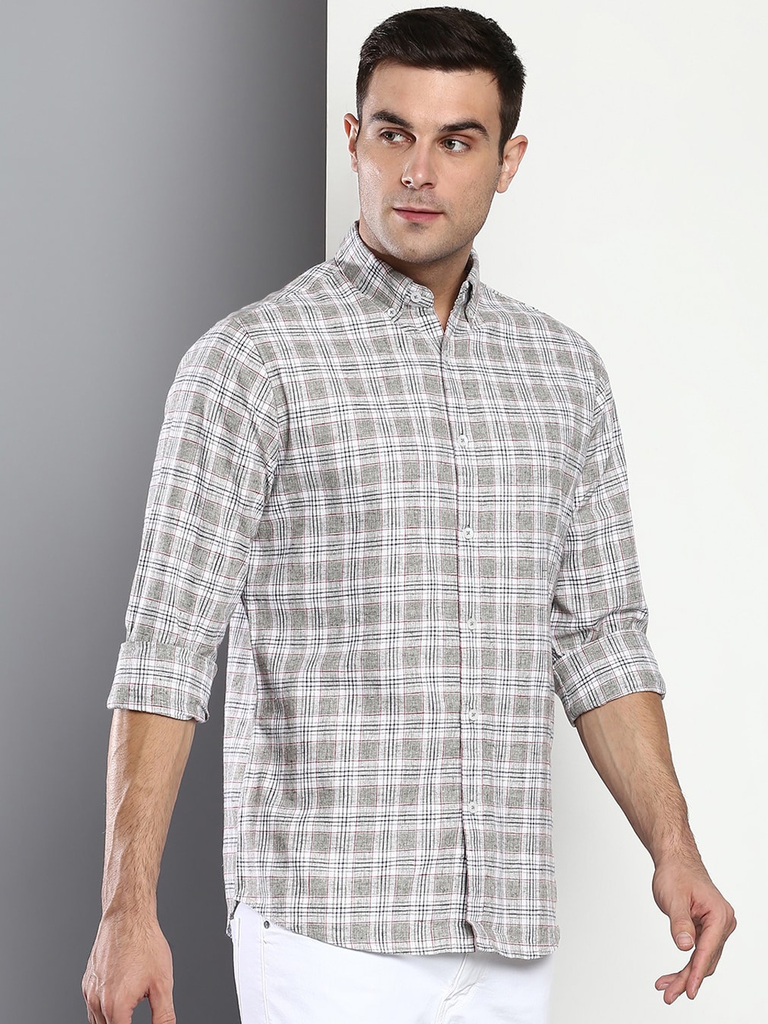 

Dennis Lingo Men Grey Slim Fit Checked Casual Shirt