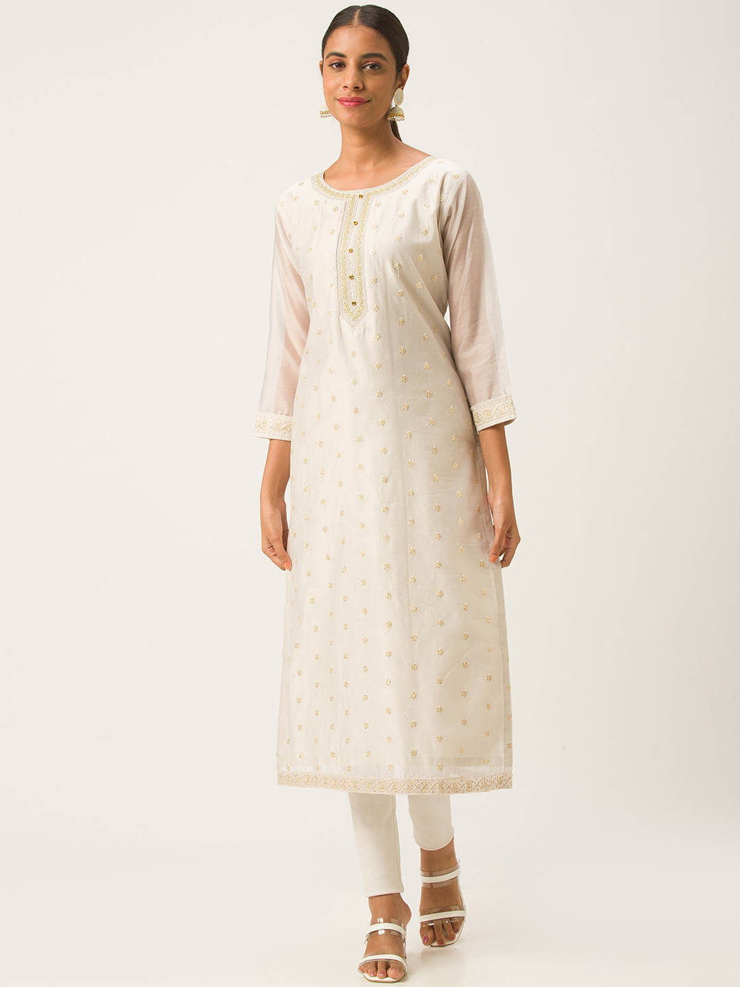 

ZOLA Women Beige & Gold-Toned Floral Embroidered Chikankari Kurta