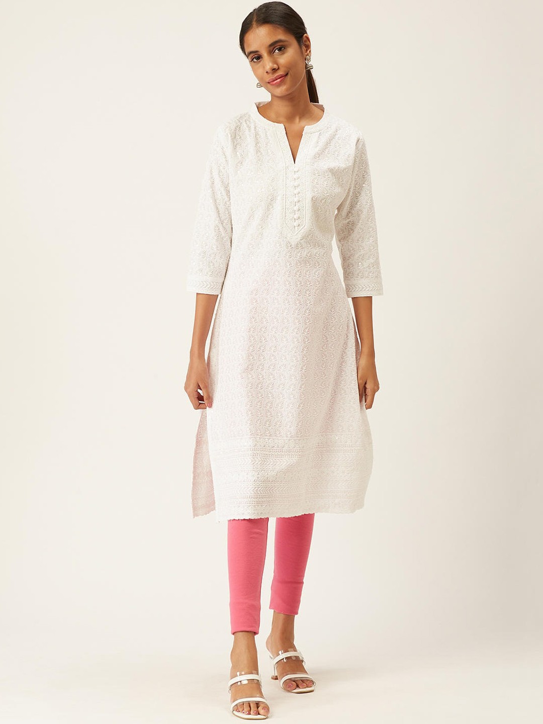 

ZOLA Women White Floral Embroidered Chikankari White Romance Kurta
