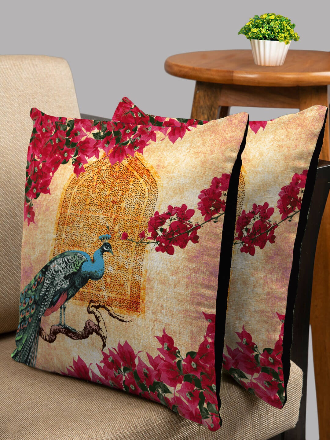 

HOUZZCODE Set of 2 Red & Green Floral Square Cushion Covers