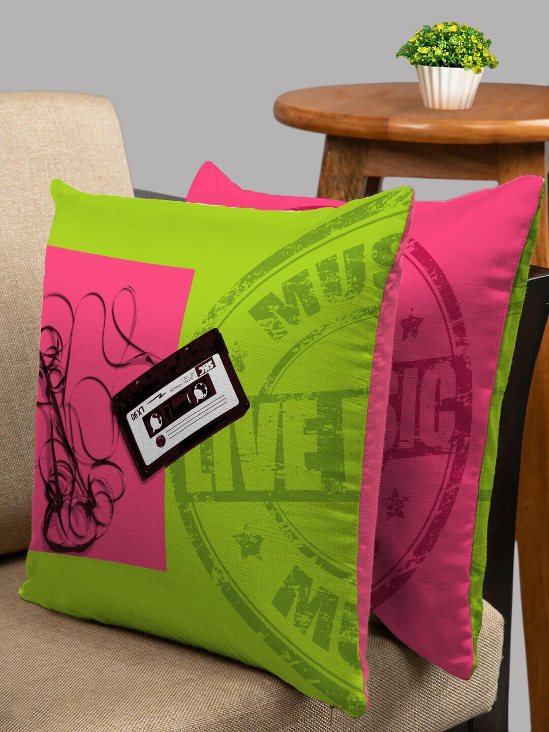 

HOUZZCODE Pink & Green Set of 2 Abstract Square Cushion Covers