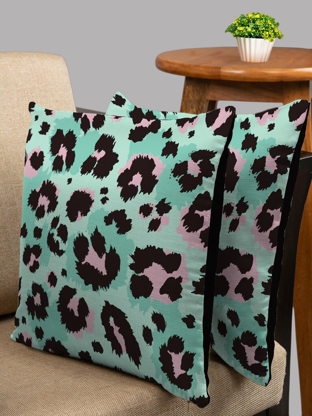 

HOUZZCODE Blue & Black Set of 2 Abstract Square Cushion Covers