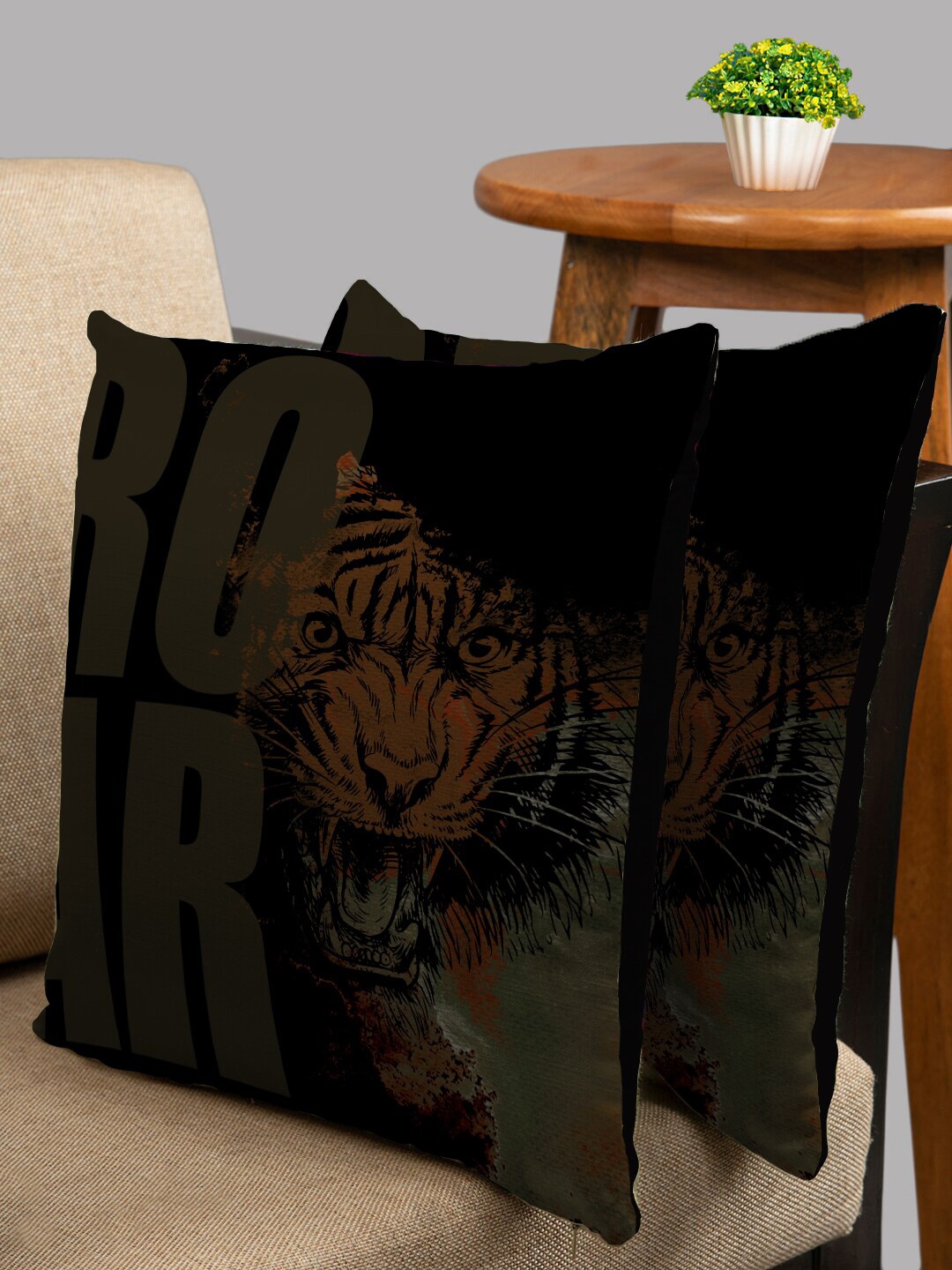 

HOUZZCODE Brown Set of 2 Abstract Square Cushion Covers