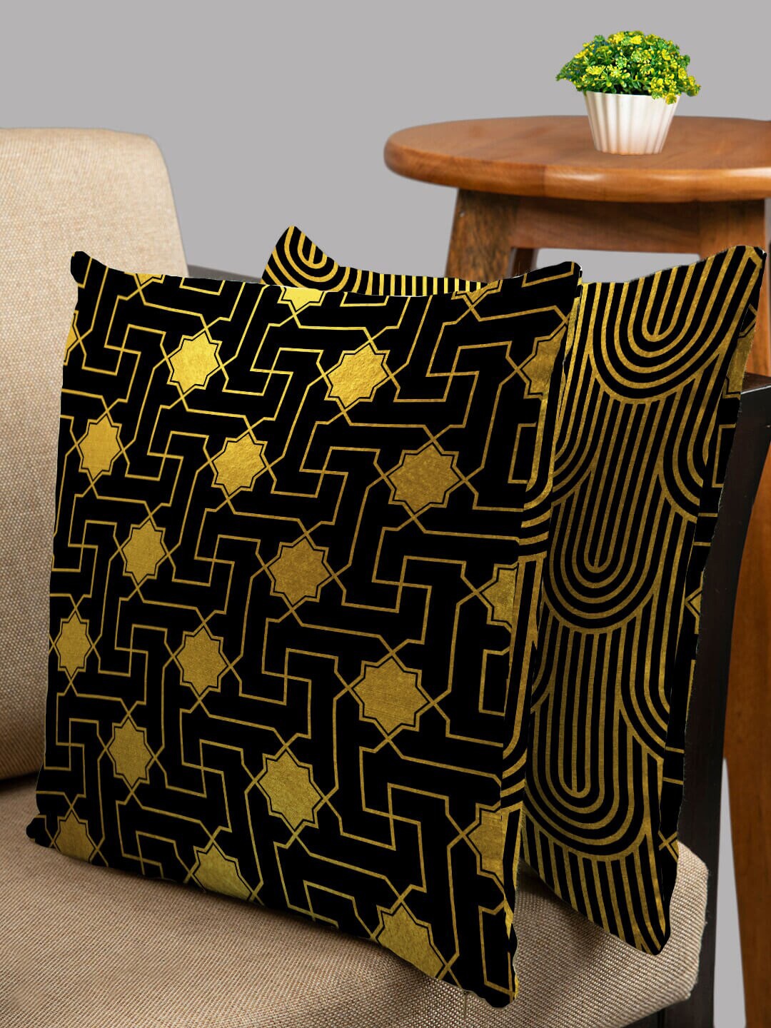 

HOUZZCODE Yellow & Black Set of 2 Abstract Square Cushion Covers