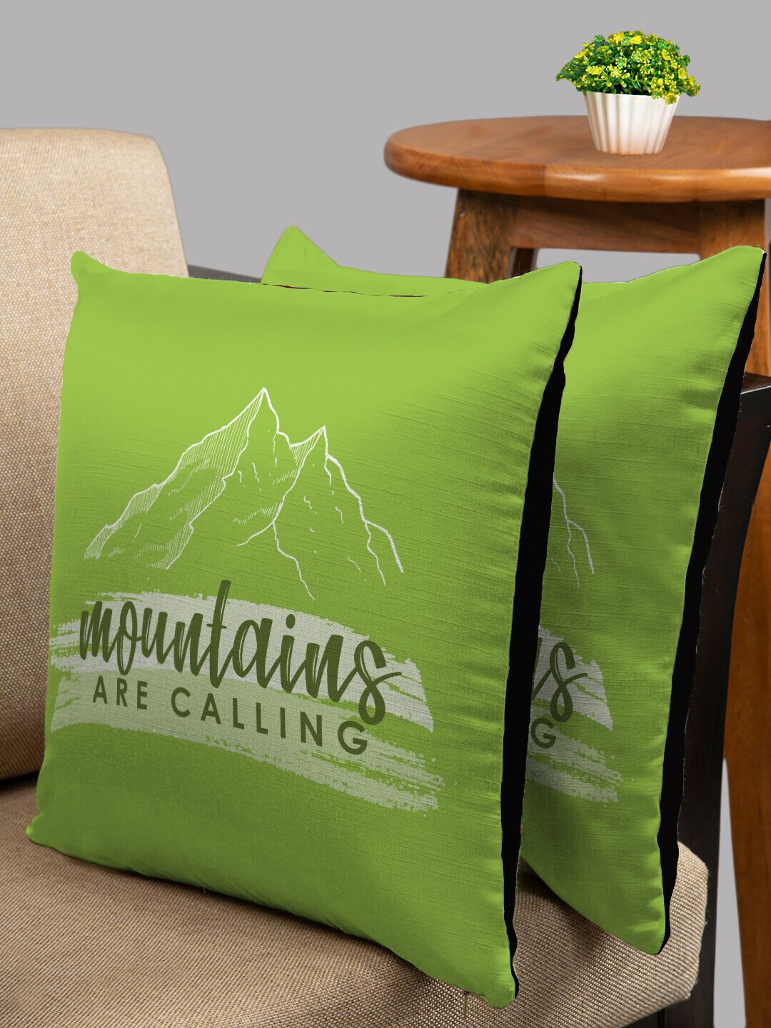 

HOUZZCODE Green & Black Set of 2 Abstract Square Cushion Covers