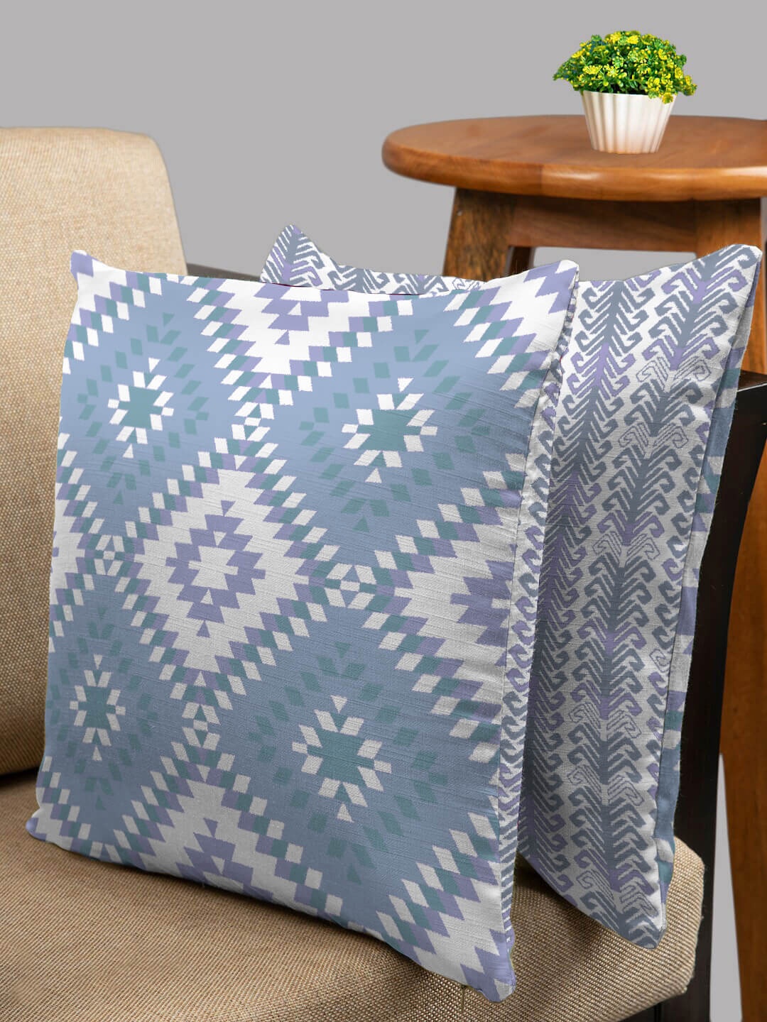 

HOUZZCODE Set of 2 Blue & White Geometric Square Cushion Covers
