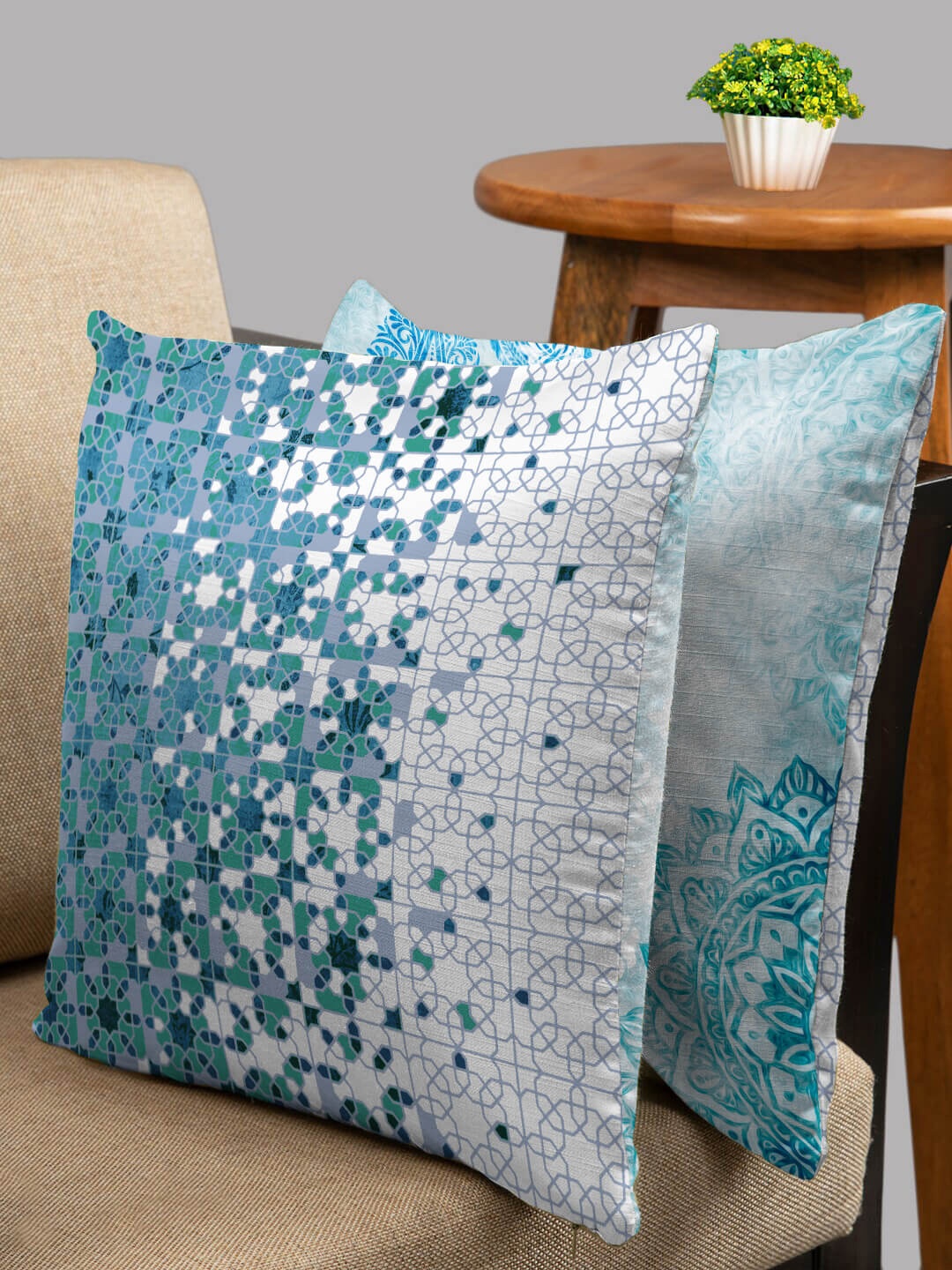 

HOUZZCODE Blue & White Set of 2 Abstract Square Cushion Covers