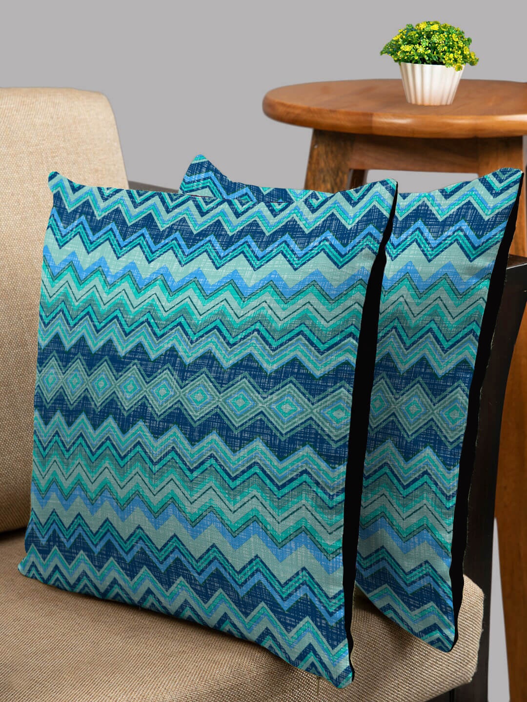 

HOUZZCODE Blue & Green Set of 2 Geometric Square Cushion Covers