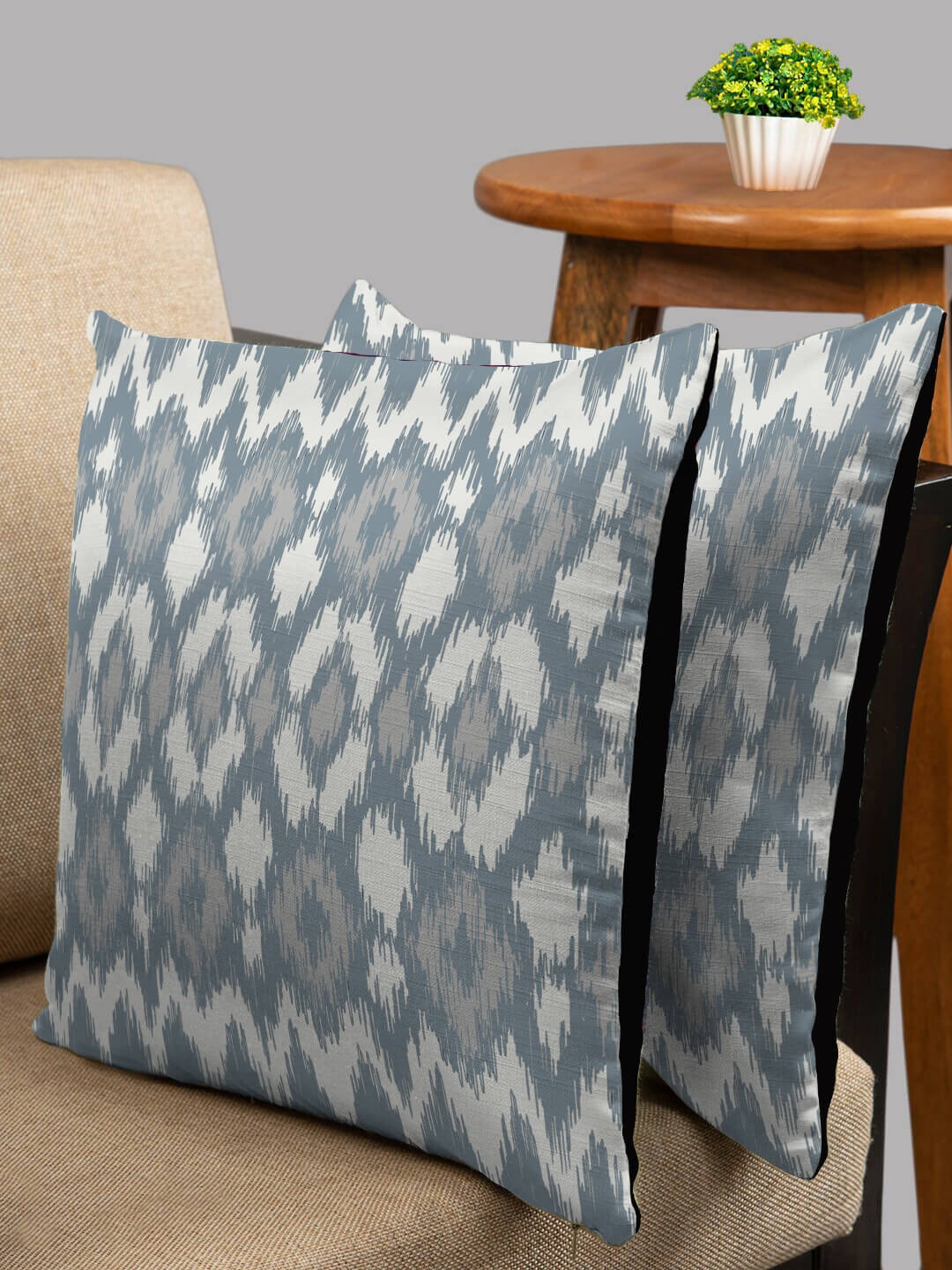 

HOUZZCODE Grey & White Set of 2 Abstract Square Cushion Covers