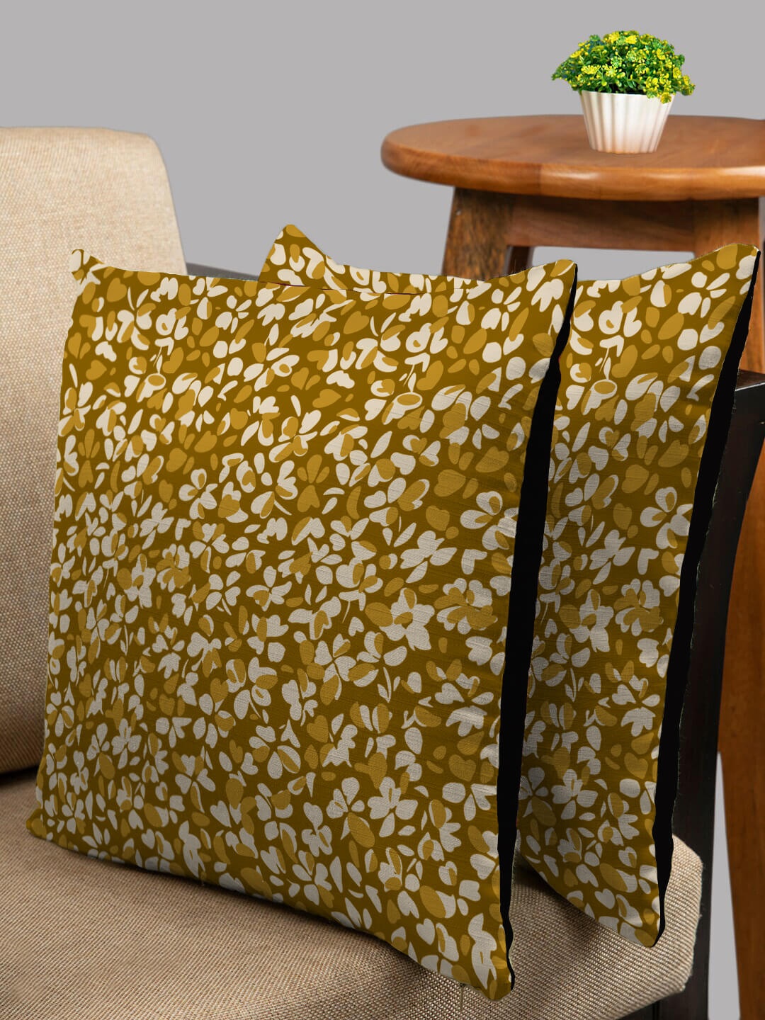 

HOUZZCODE Set of 2 Yellow & Cream-Coloured Floral Square Cushion Covers