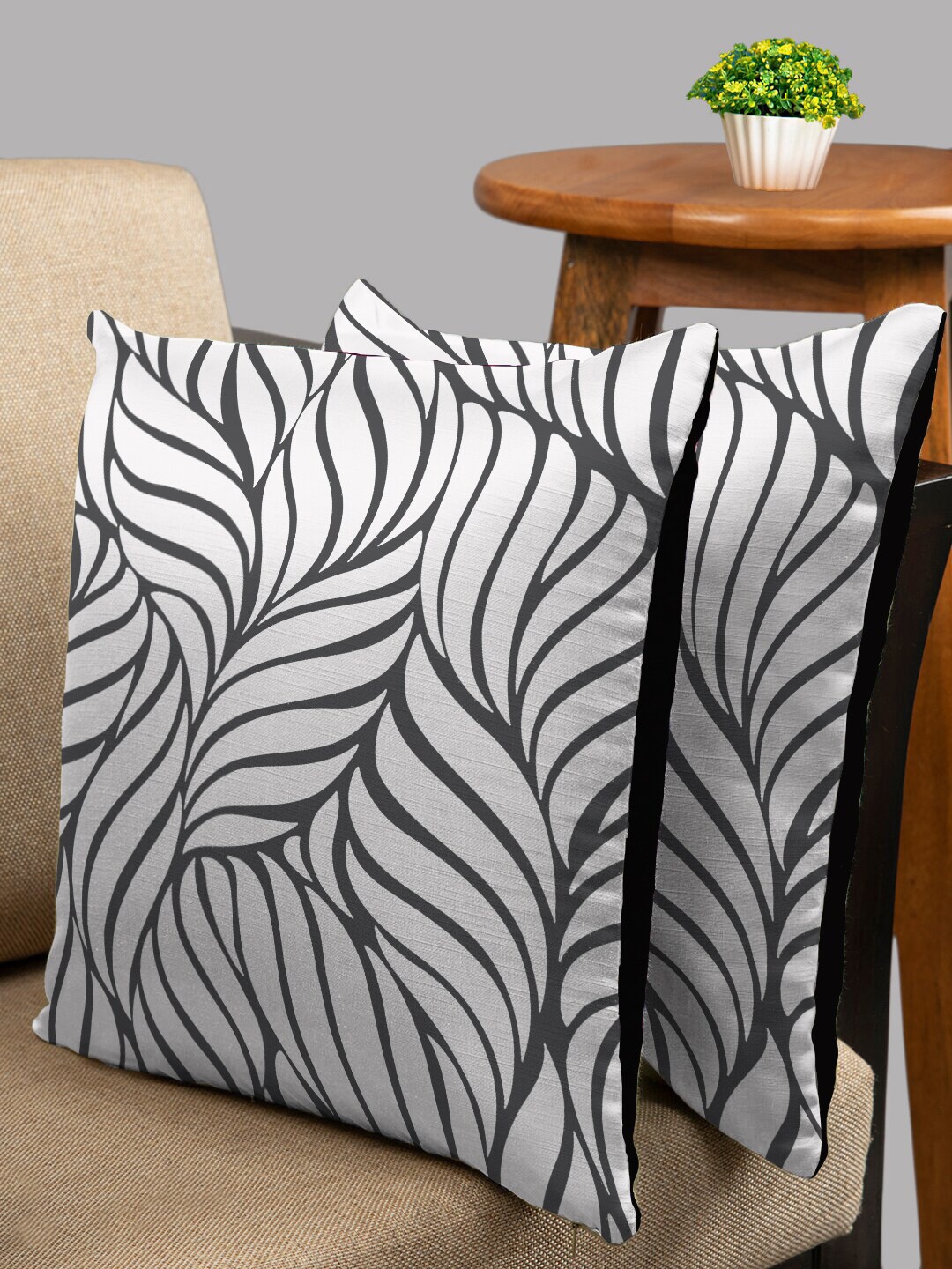 

HOUZZCODE White & Black Set of 2 Square Cushion Covers