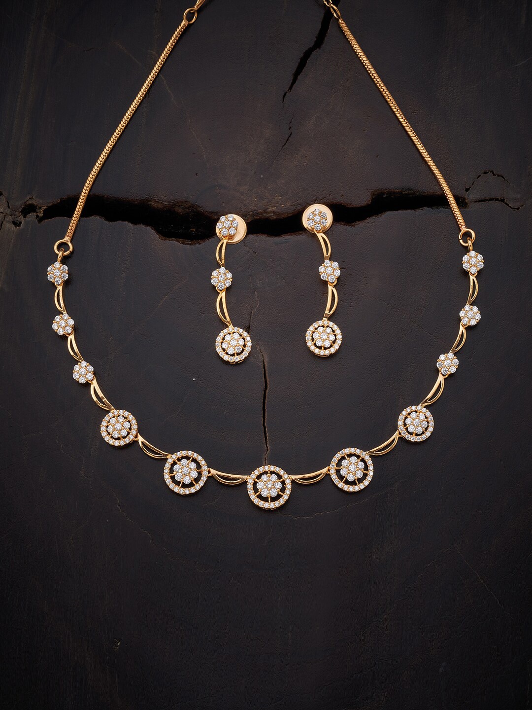 

Kushal's Fashion Jewellery White Gold-Plated Jewellery Set