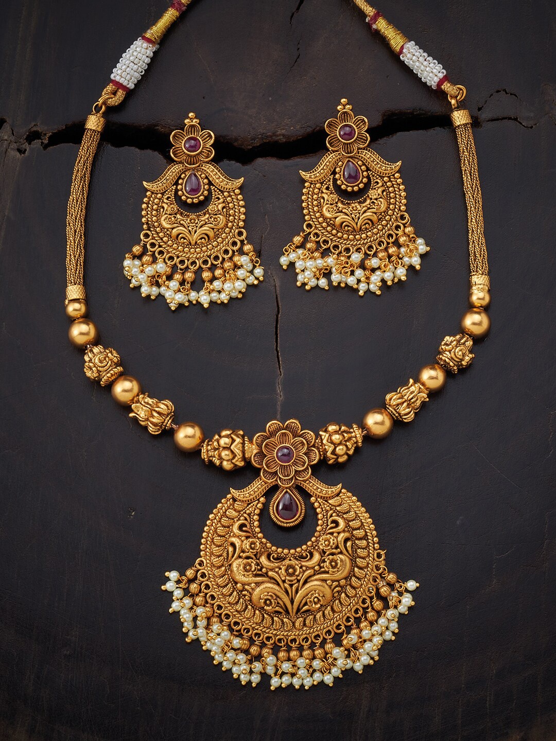 

Kushal's Fashion Jewellery Red Gold-Plated Antique Necklace