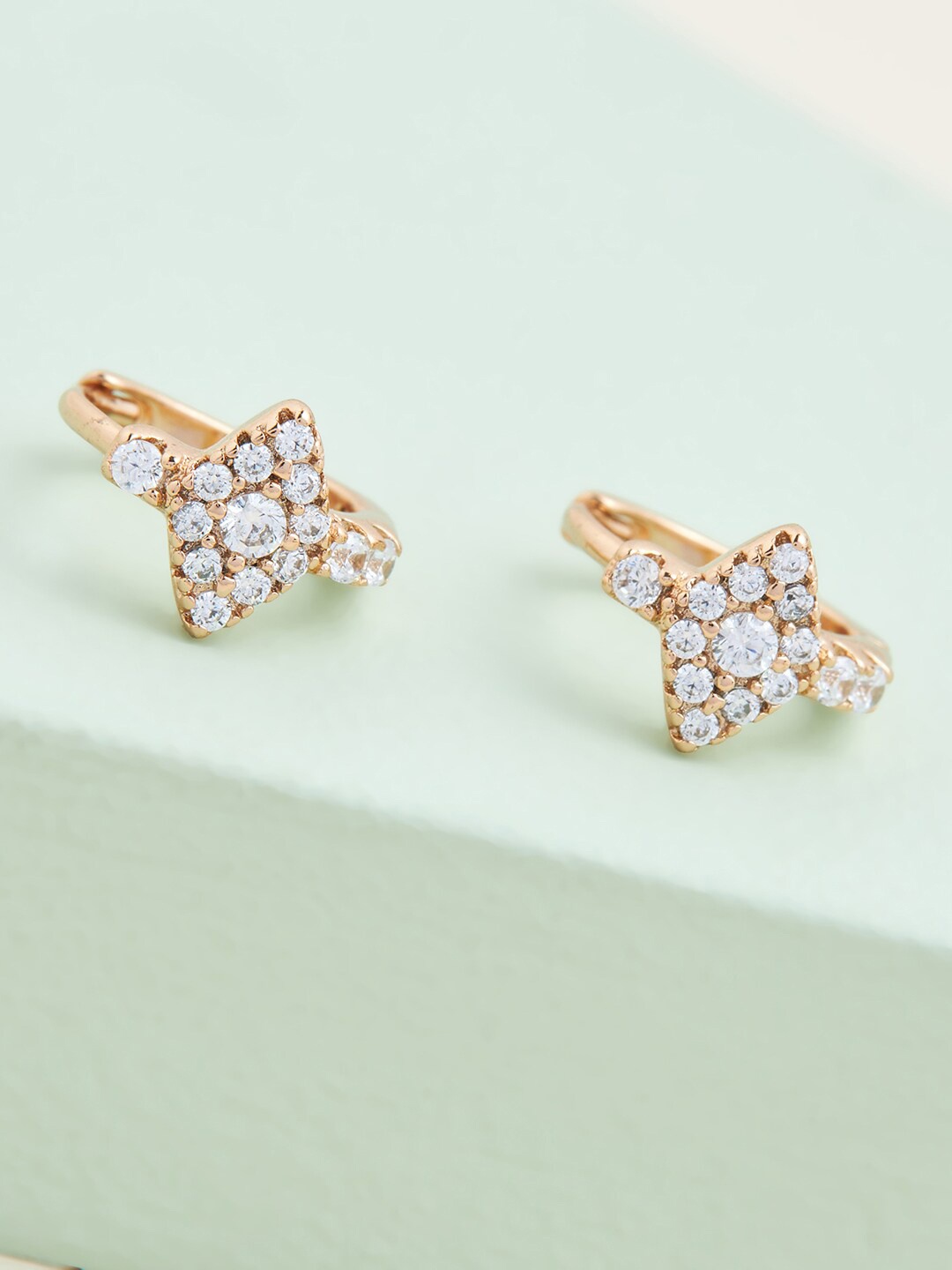 

Kushal's Fashion Jewellery White Triangular Gold-Plated Hoop Earrings