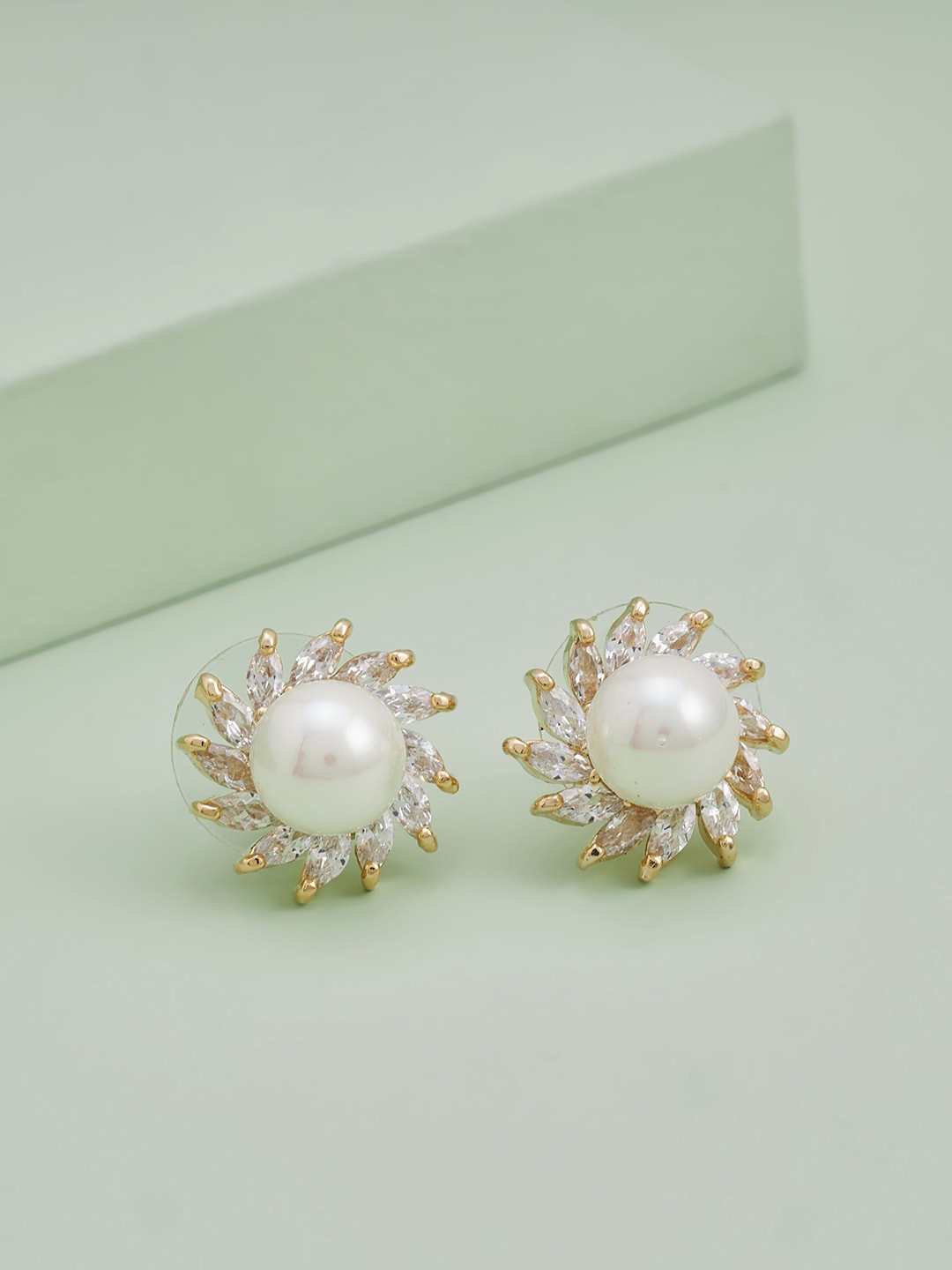 

Kushal's Fashion Jewellery White Floral Studs Earrings