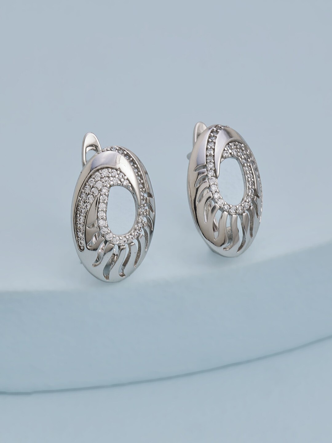 

Kushal's Fashion Jewellery White Oval Studs Earrings
