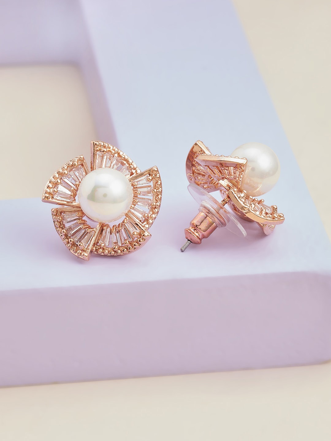

Kushal's Fashion Jewellery Rose Gold & White Floral Studs Earrings
