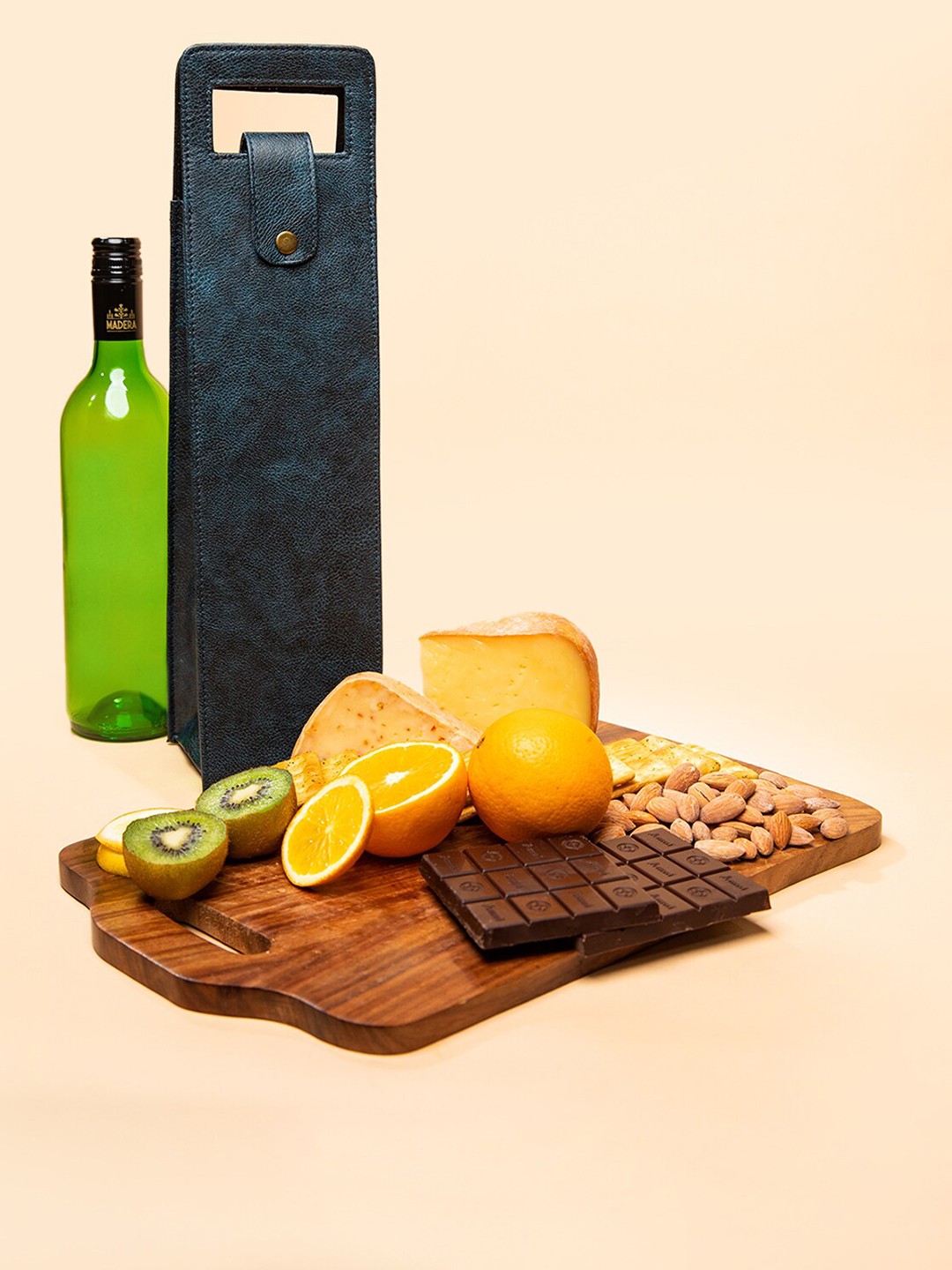 

MensXP Blue Solid Wine Bag
