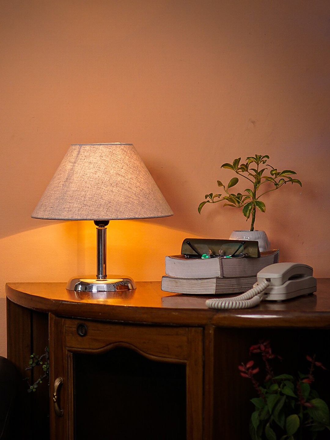 

Pinecraft INTERNATIONAL Beige Levi Table Lamp with Beige Shade