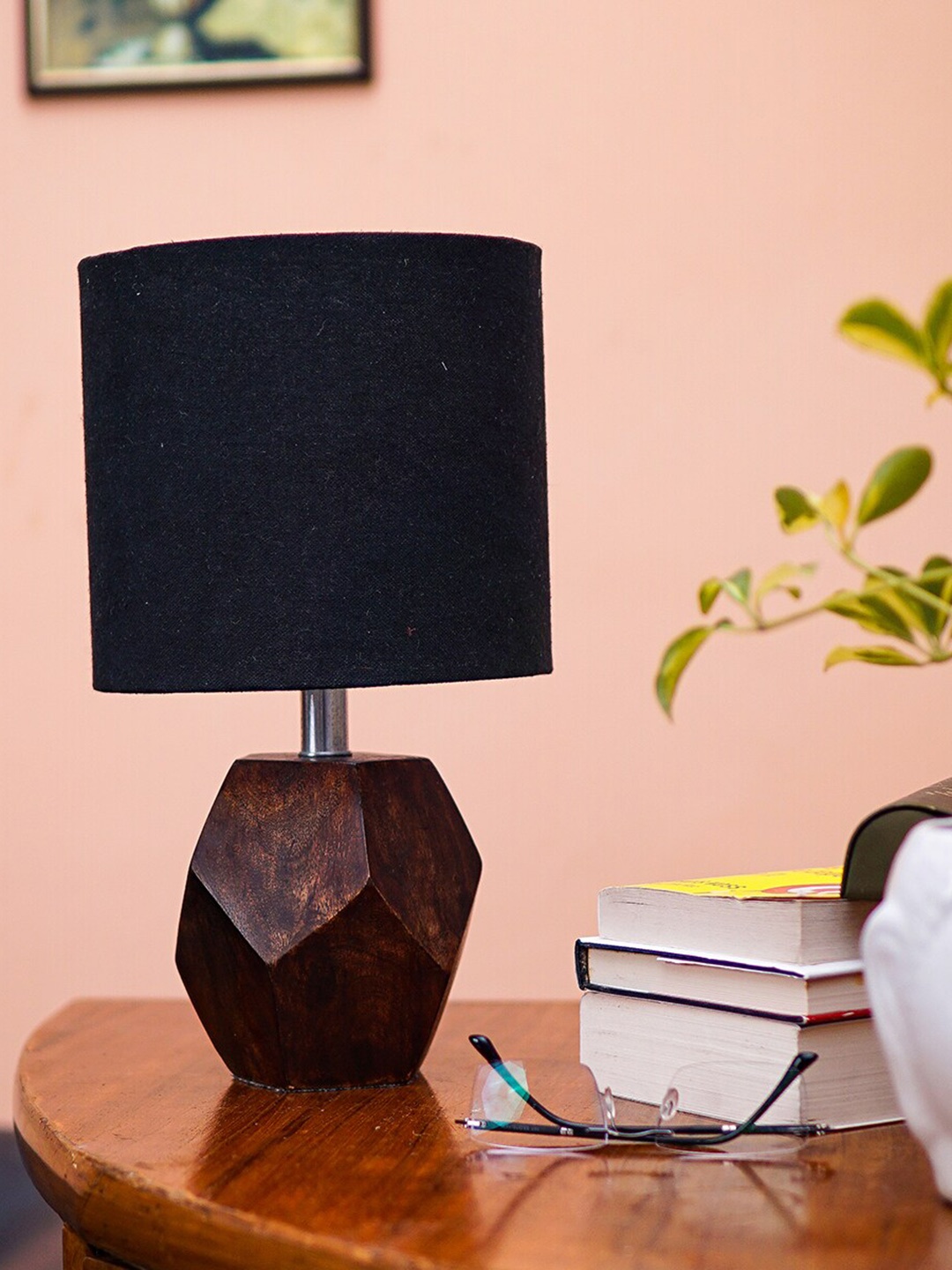 

Pinecraft INTERNATIONAL Brown and Black Sefinn Table Lamp with Shade