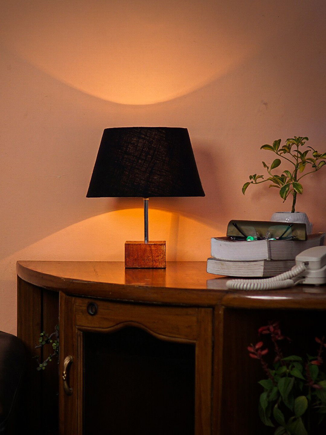 

Pinecraft INTERNATIONAL Black Ema Table Lamp with Cotton Shade