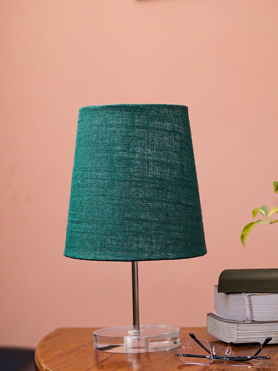 

Pinecraft INTERNATIONAL Green Table Lamp with Shade