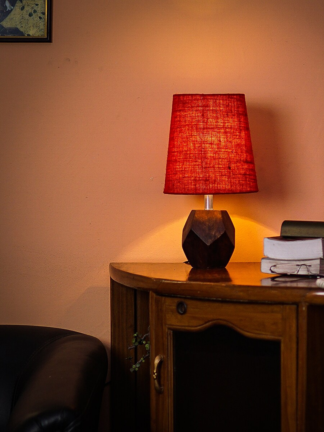 

Pinecraft INTERNATIONAL Red Sefinn Table Lamp With Frustum Shade