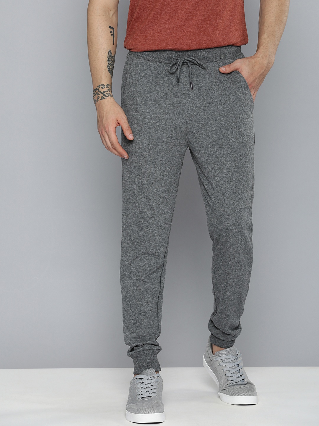 

Harvard Men Grey Straight Fit Solid Joggers