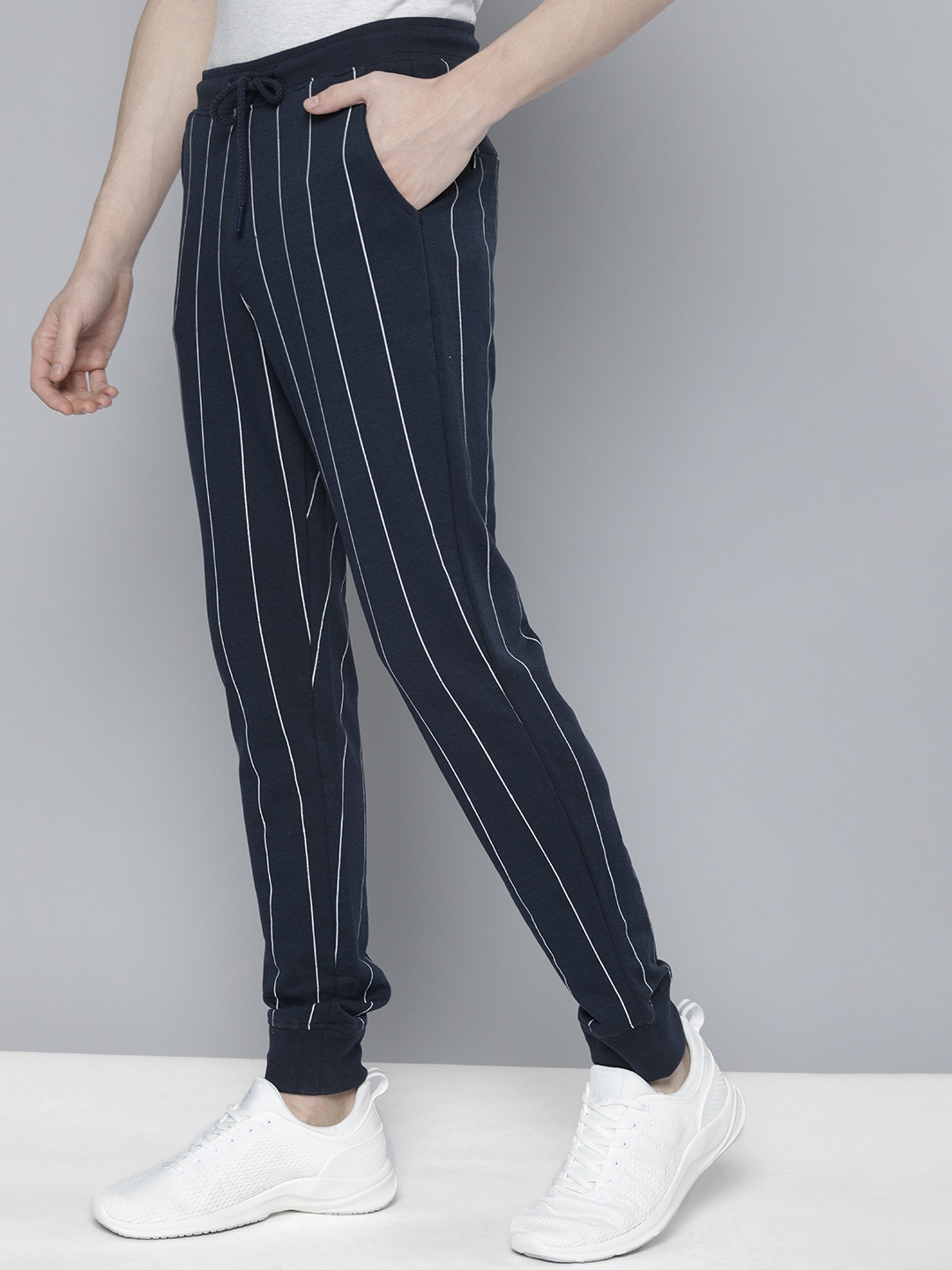 

Harvard Men Striped Joggers, Navy blue