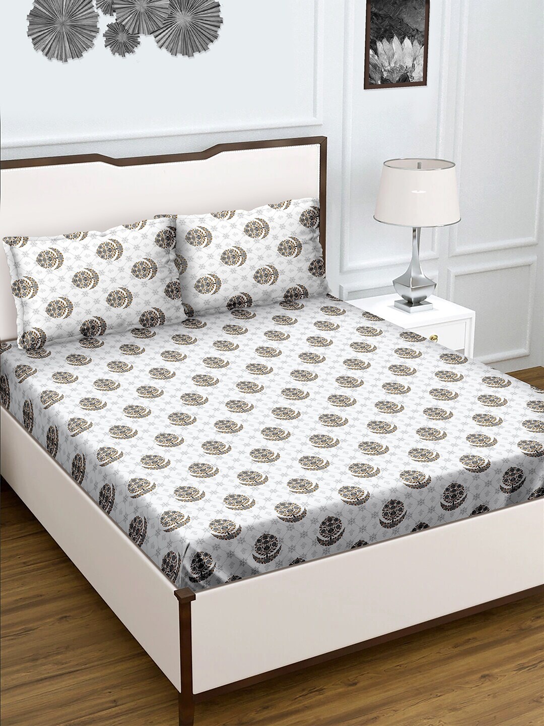 

BELLA CASA Grey & White Floral 180 TC King Bedsheet with 2 Pillow Covers