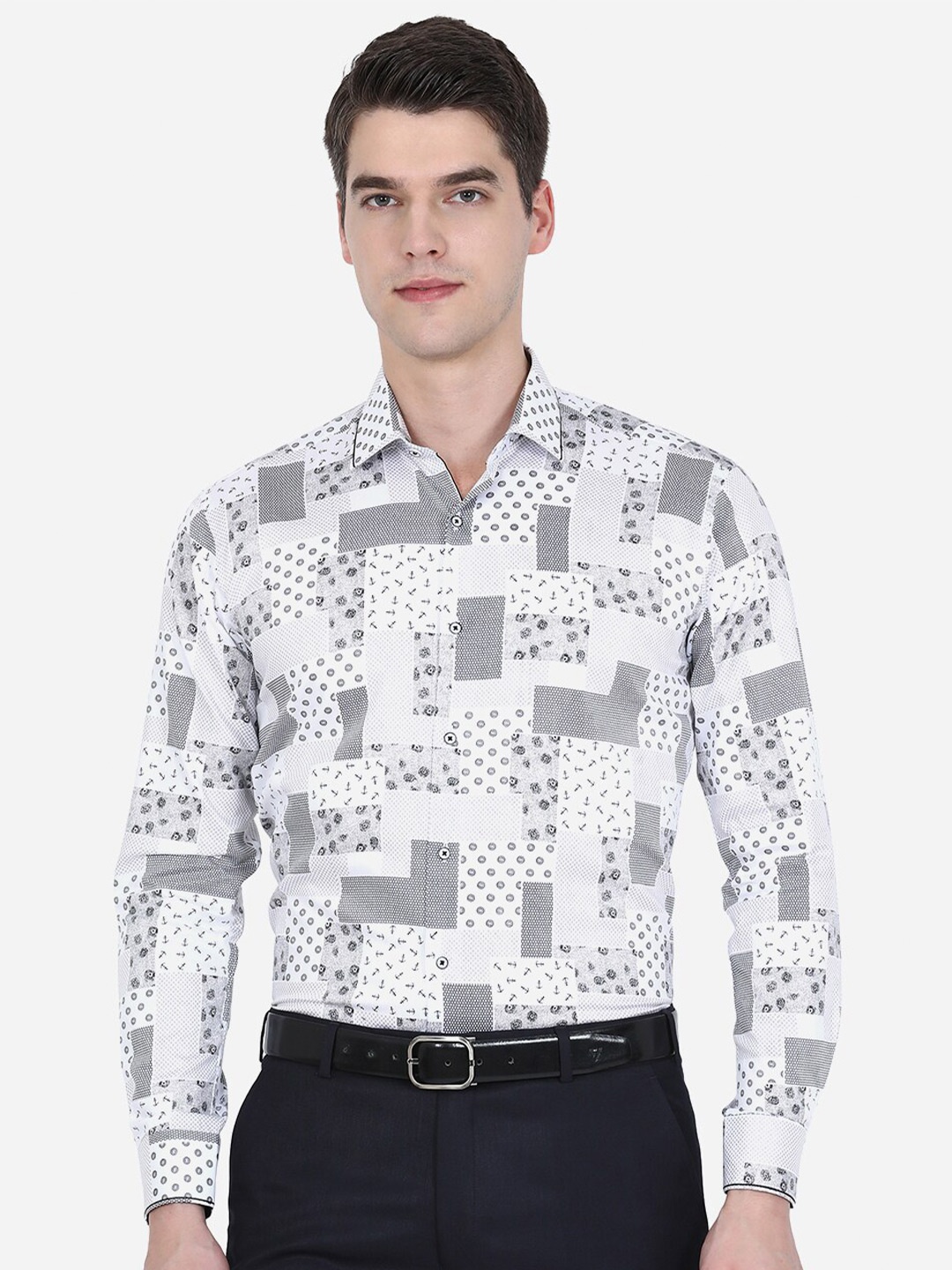 

JB STUDIO Men White Slim Fit Printed Cotton Formal Shirt