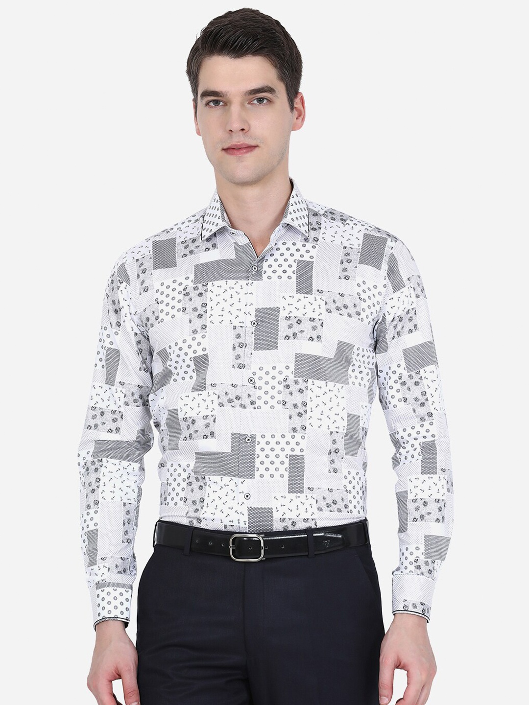 

JB STUDIO Men White Slim Fit Printed Cotton Formal Shirt