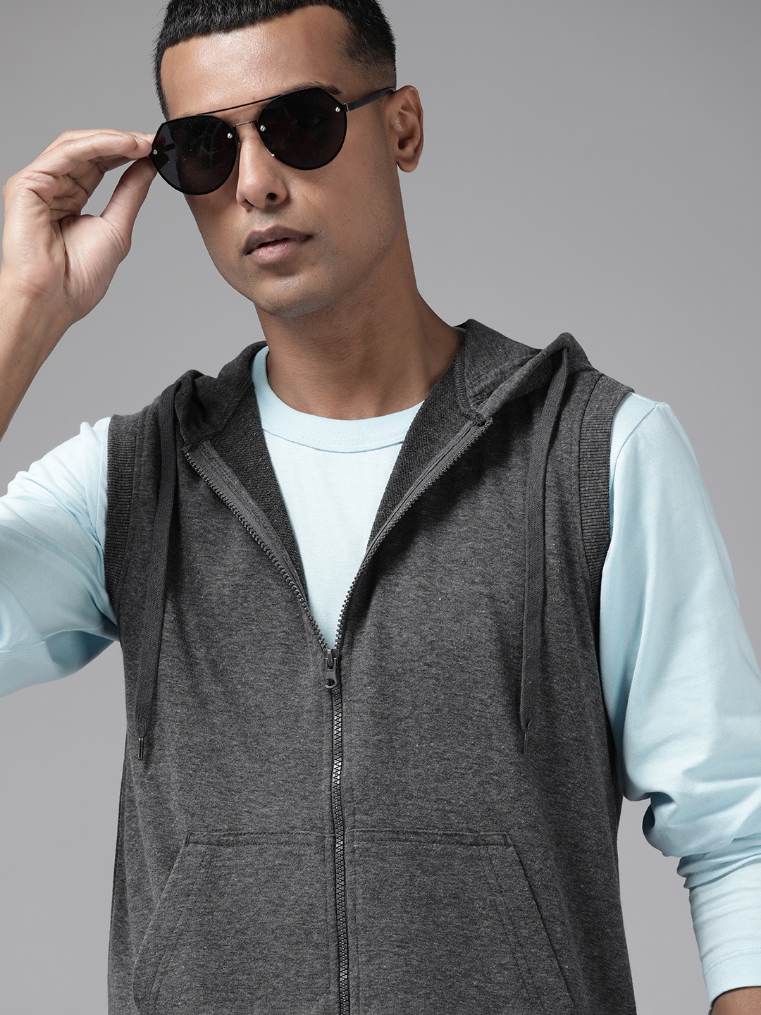 

The Roadster Lifestyle Co. Sleeveless Hooded Sweatshirt, Grey melange