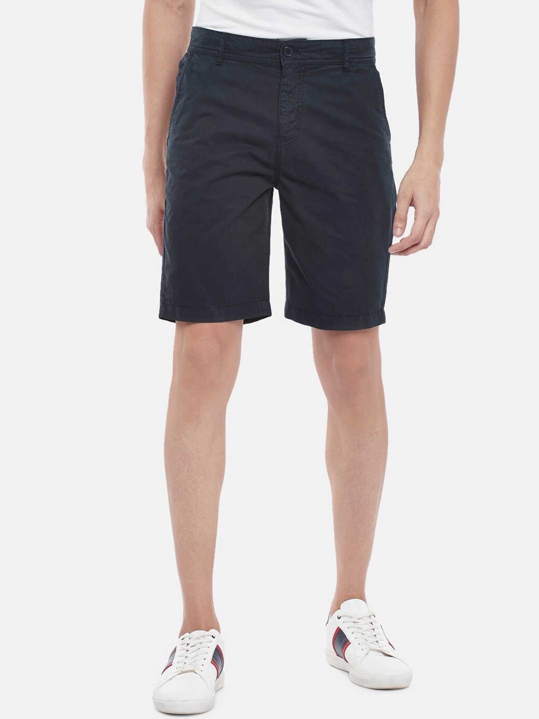 

People Men Navy Blue Solid Cotton Shorts