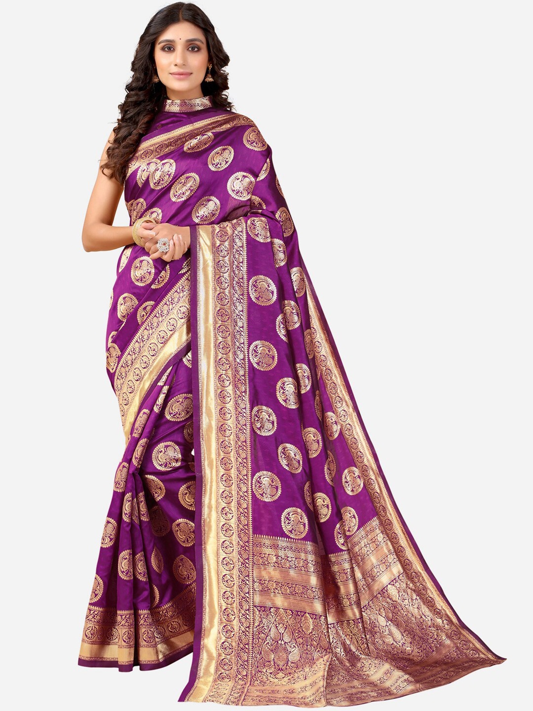 

Satrani Magenta & Gold-Toned Floral Zari Saree