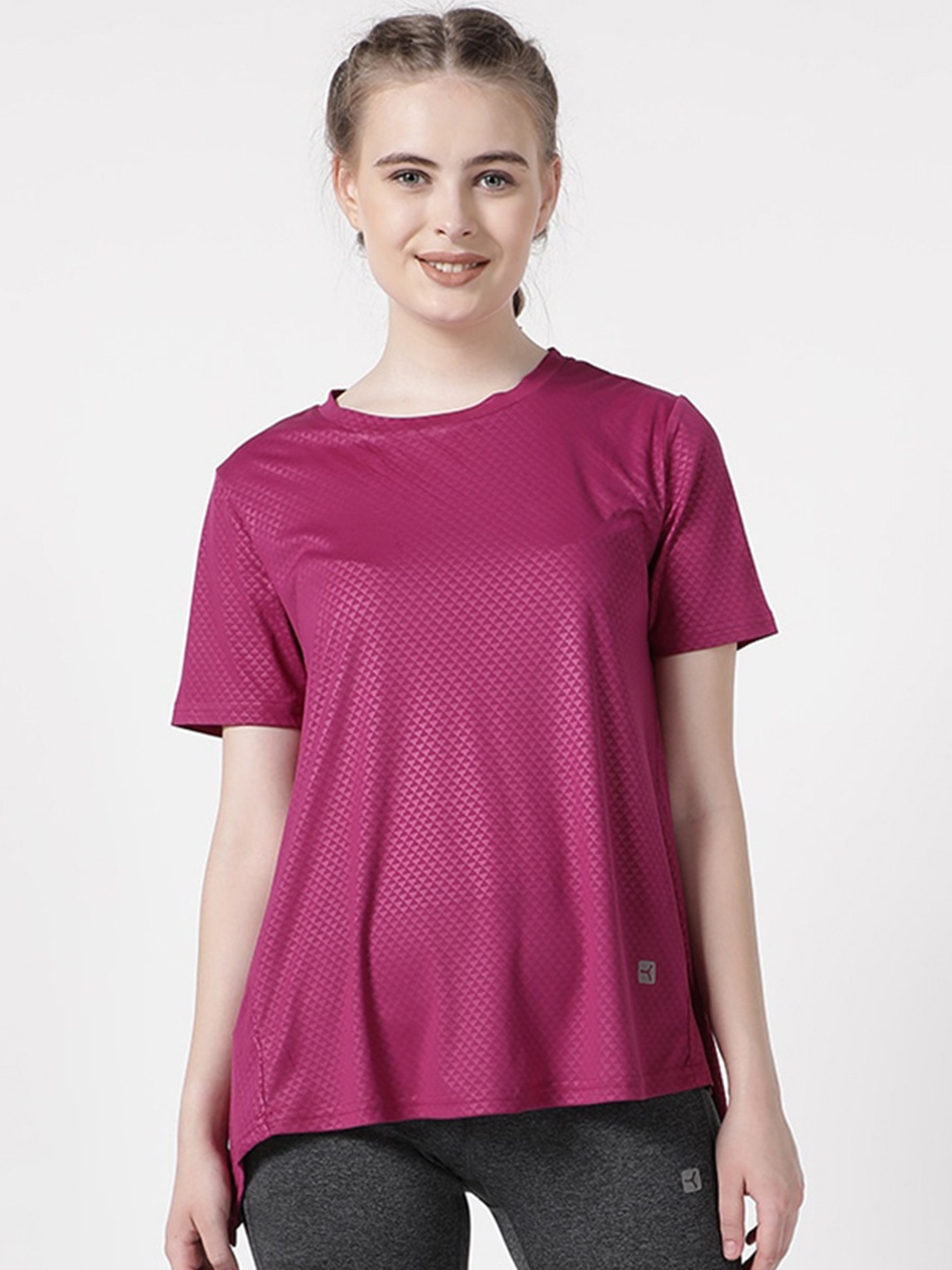 

STUDIOACTIV Women Burgundy Solid T-shirt