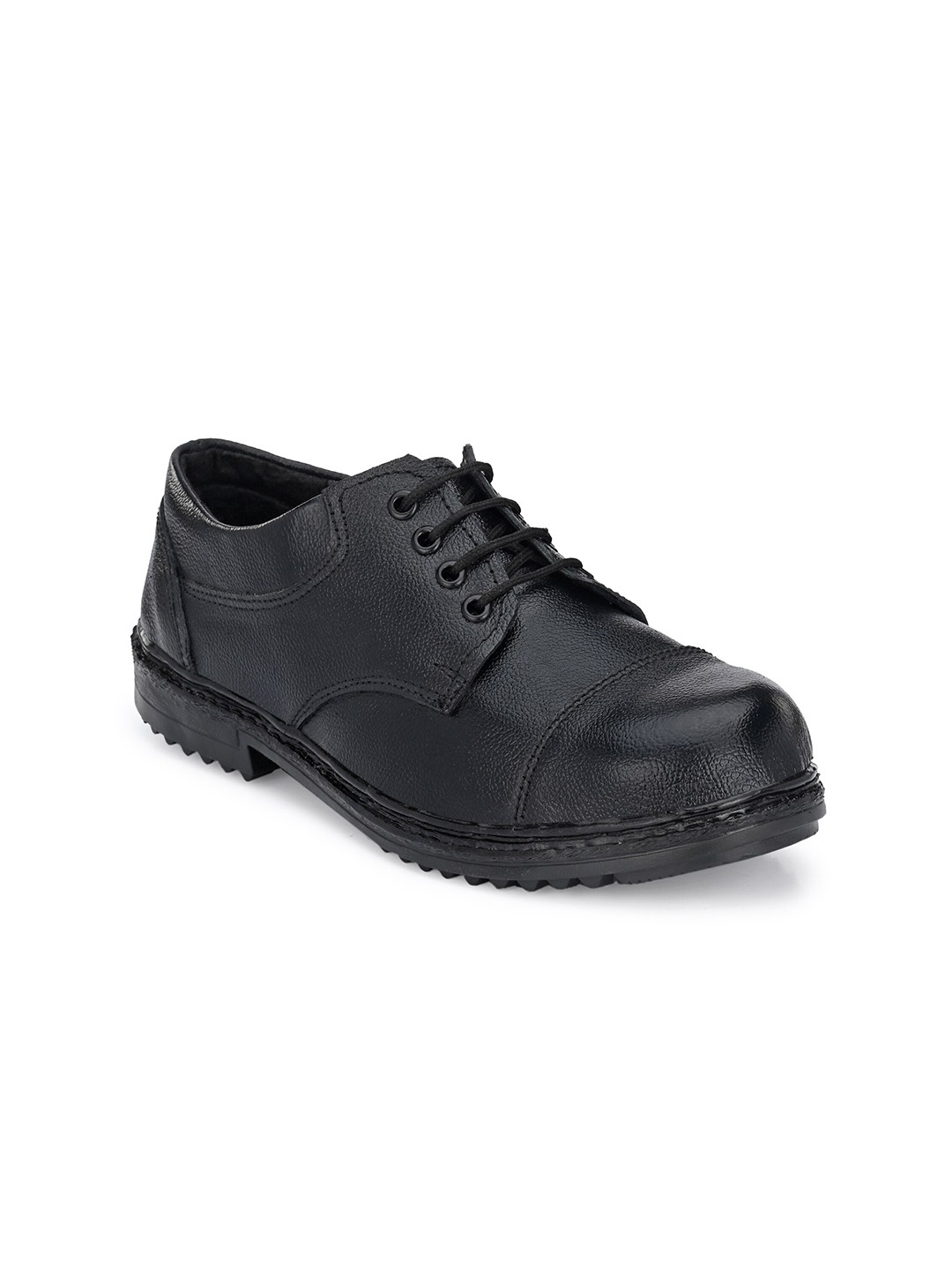 

Hundo P Men Black Leather Trekking Shoes