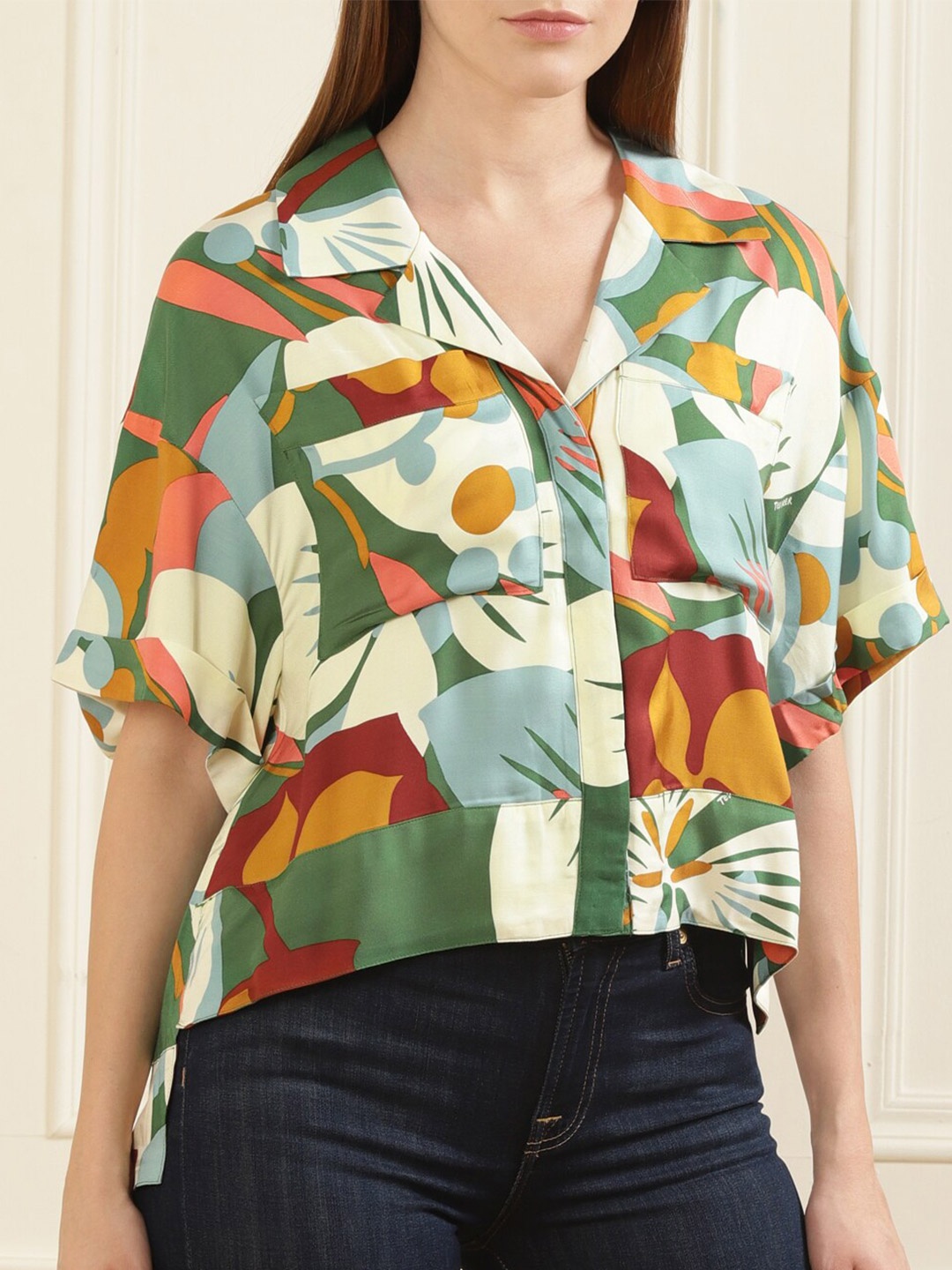 

Ted Baker Women Green Floral Printed Casual Shirt