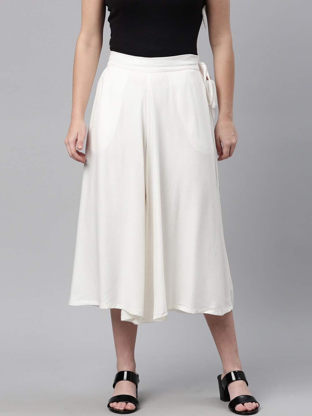

LAYA Women Off White Flared Liva Cropped Palazzos