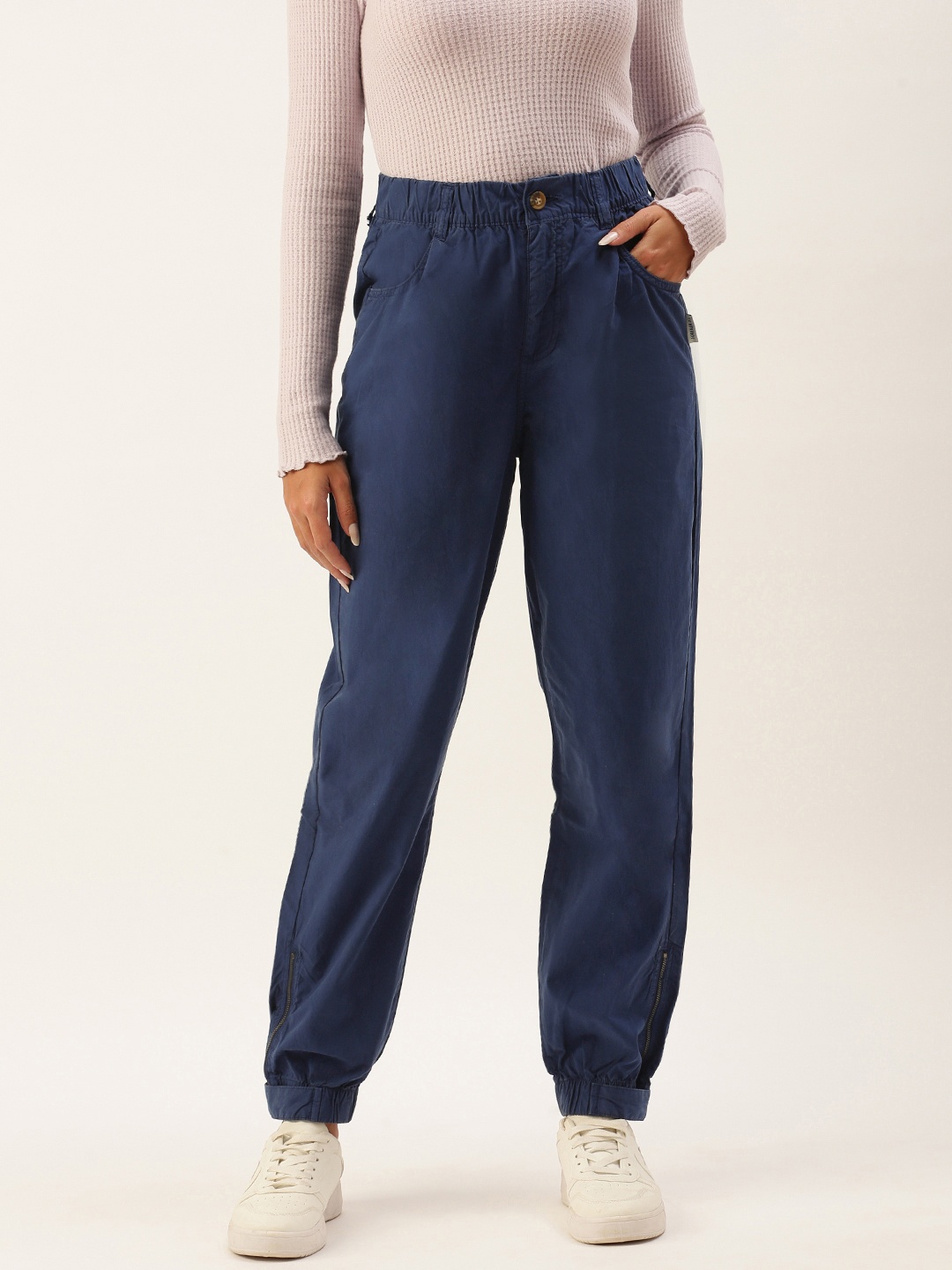 

FOREVER 21 Women Navy Blue Solid Mid-Rise Pure Cotton Joggers Trousers