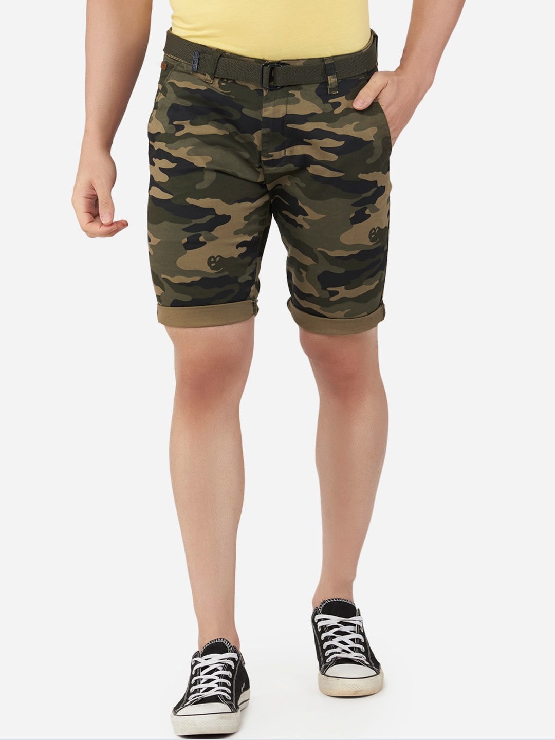 

beevee Men Olive Green Camouflage Printed Outdoor Shorts