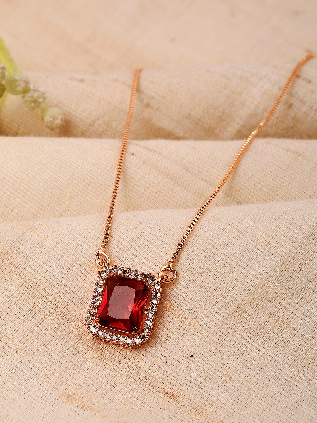 

Shoshaa Red & Gold-Plated Red Stone Brass Necklace