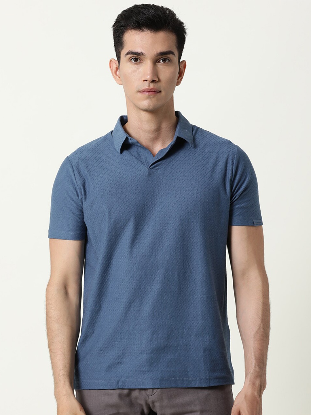 

RARE RABBIT Men Rings-4 Slim Fit Solid Polo Collar T-Shirt, Blue