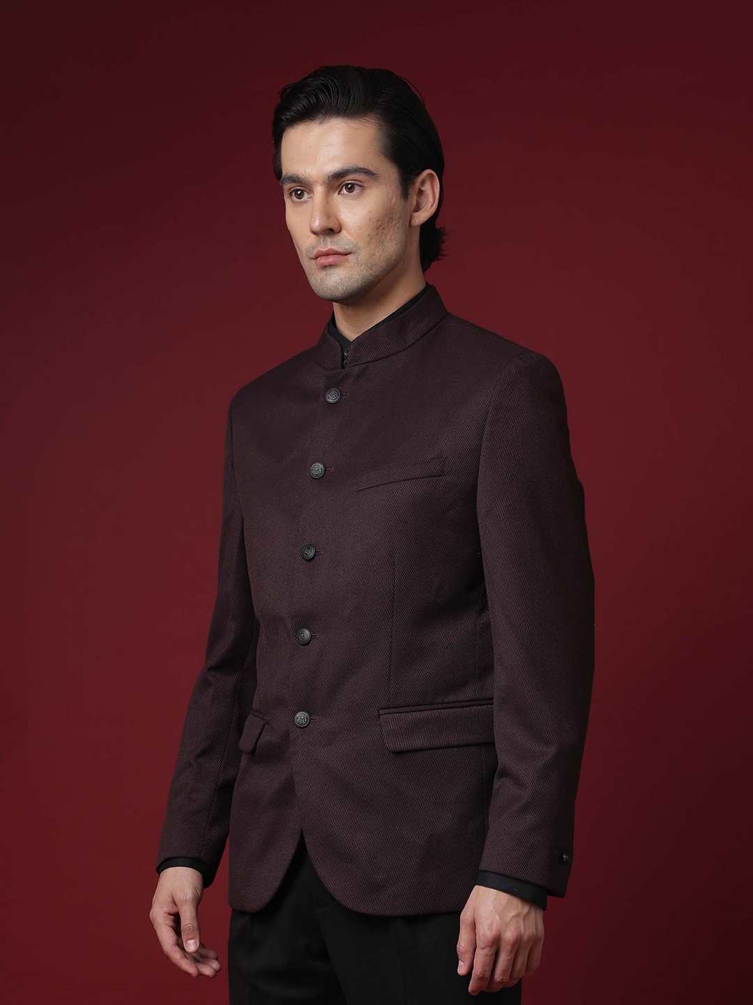 

RARE RABBIT Men Edit Band Tailored Fit Textured Nehru Jacket, Maroon