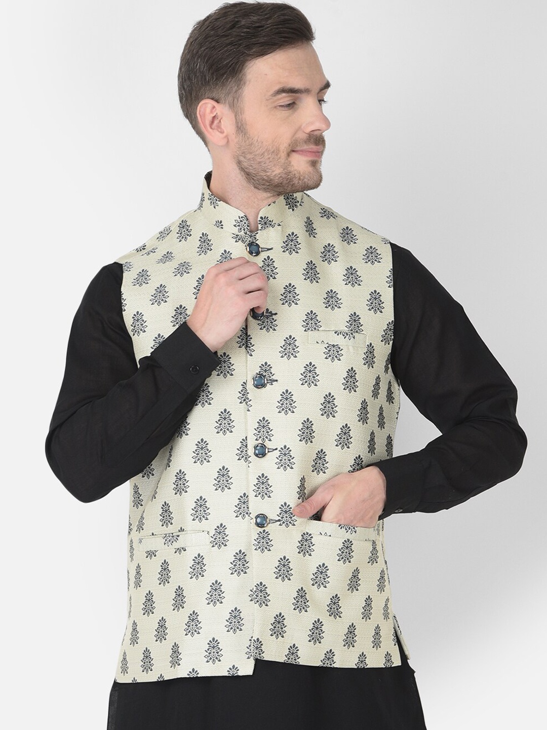 

SG LEMAN Men Green Printed Nehru Jackets