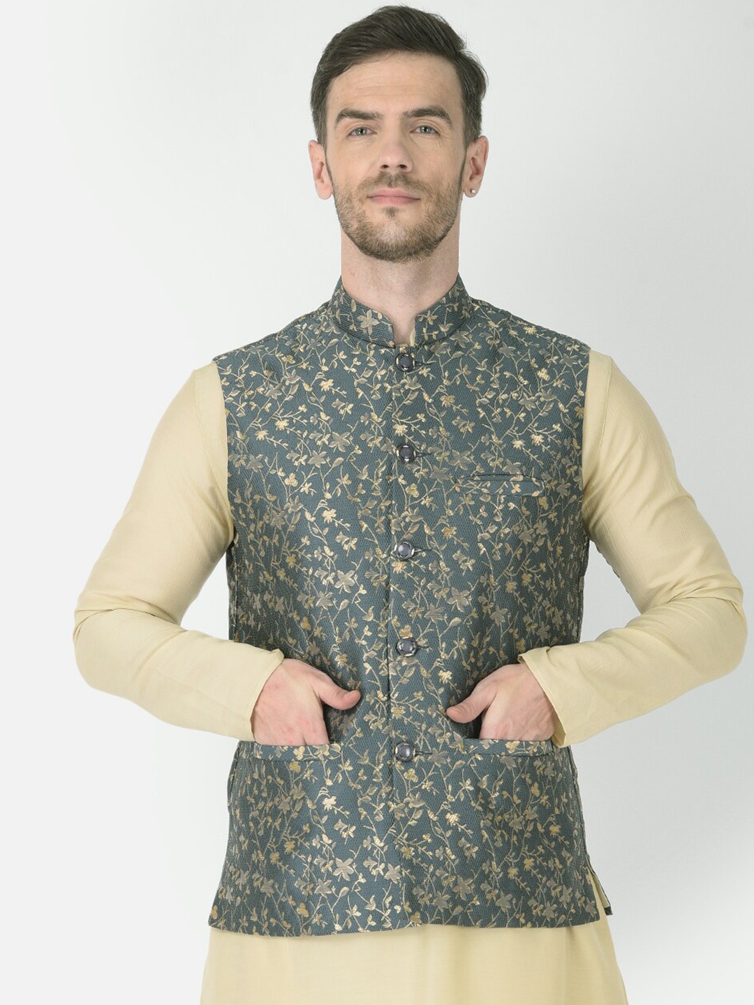 

SG LEMAN Men Grey & Gold-Coloured Printed Nehru Jackets