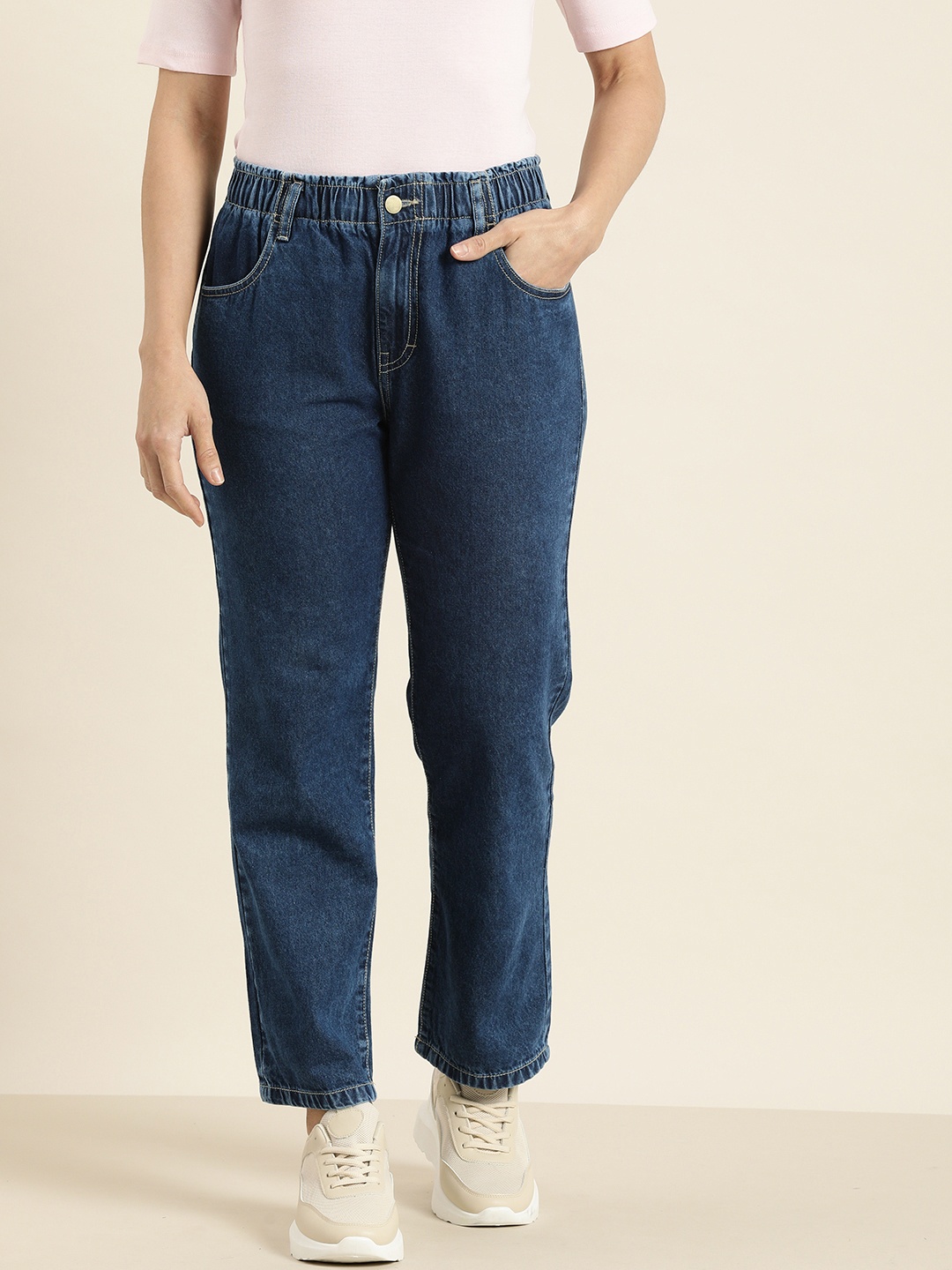

ether Women Blue Straight Fit High-Rise Light Fade Jeans